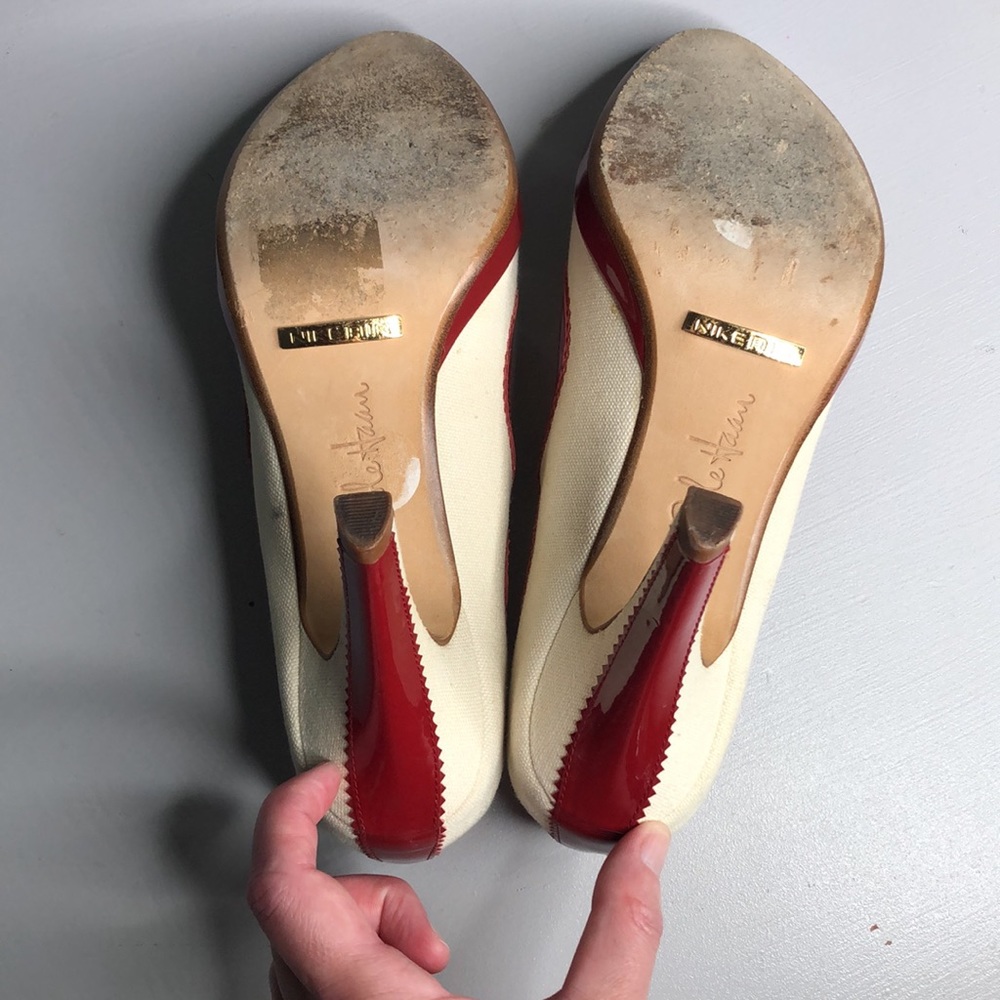 πHPπCole Haan Nike Air canvas/red heels - Picture 7 of 7